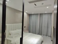 Xisu Apartment (Yuexing Home Jintai Station)