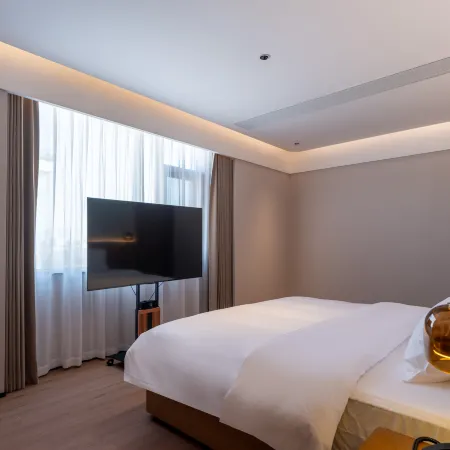 Yuefeng Hotel (Wuhu Sanshan Economic Development Zone)