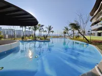Hilton Garden Inn Xishuangbanna - Beach