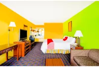 OYO Hotel Williamston - parking