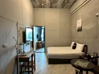 Bear Best B&B Hotels near Yuli Train Station
