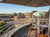 Staycity Aparthotels Dresden City Centre Hotels near Porcelain Collection