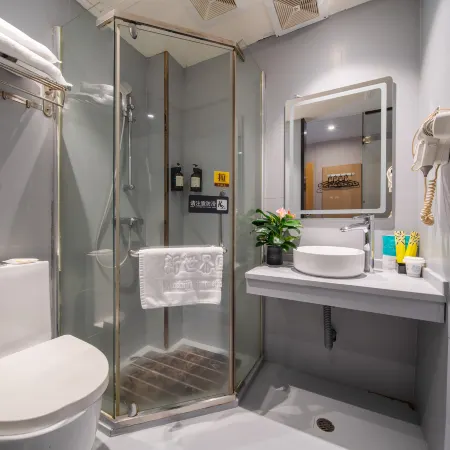 Ji'an County IU Manlv | Design • Your Life Styles Hotel (Nengren Lane Wenshan Pedestrian Street)