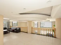 Jardine business hote Hotels in Sonid Right Banner