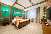 Elong Wanguo Hotel (Karamay Dushanzi Duku Highway)