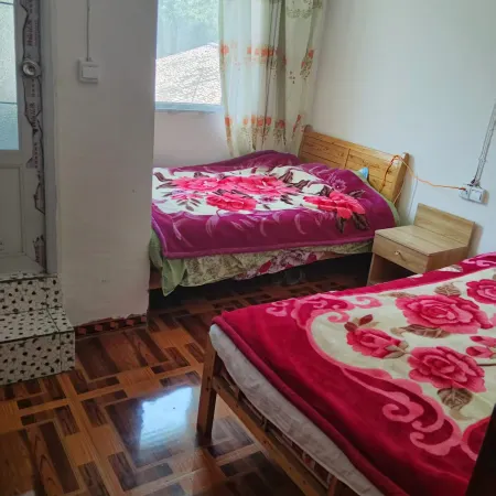 Baoxing Zelang Zaxi Tibetan Homestay