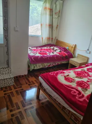 Baoxing Zelang Zaxi Tibetan Homestay - เปิดใหม่