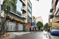 The Crown Airport Hotel - balcony
