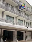 The Beach Inn Cha-Am