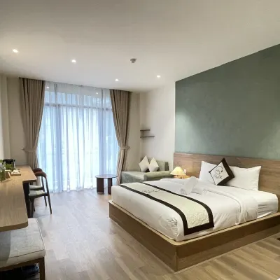 Chinchu Luxury Hotel 鄰近平桂 2（Binh Quoi 2）的酒店