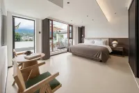 Xianzhao · Xizhu Homestay (Weishan Ancient City) - 발코니