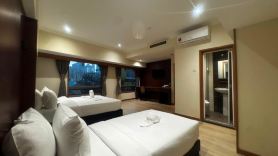 Swing & Pillows @ Grand Maria Hotel Chow Kit, Kuala Lumpur