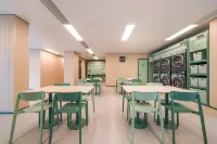 Haiyou Hotel (Zhangjiajie Tianmenshan Ropeway Station Branch) - 2-Star