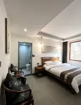 Fenghuang Qianyuan Teahouse Homestay - Jacuzzi