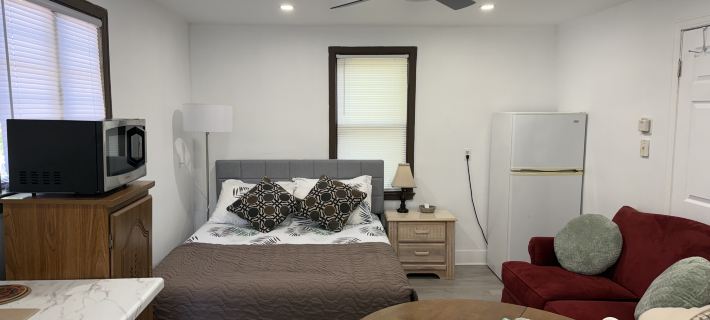 Newly Renovated Cozy Apartment Near Niagara Falls Ξενοδοχεία στην πόλη Niagara County
