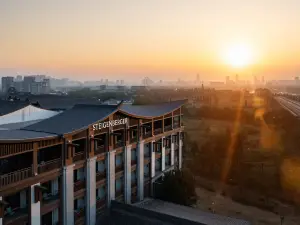Kunming Dianchi Lake Steigenberger Hotel