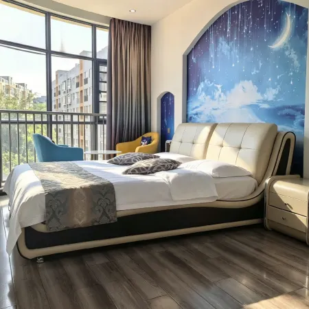 Peace and Simple Way Theme Hotel