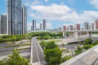 Rezen Yuanfen Four Seasons Hotel (Shenzhen North Railway Station East Square) - Mountain view