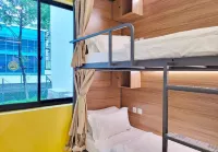 Dream Lodge @ Farrer Park - Hostels
