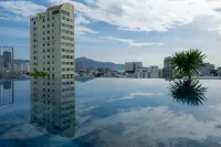 Marisol Hotel - Rooftop Pools