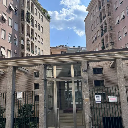 Modern Apartment next to Gae Aulenti