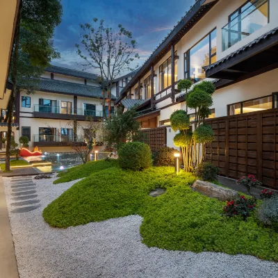 TELLUS Qingchengshan Hot Spring Hotel Hotels near Mount Qingcheng