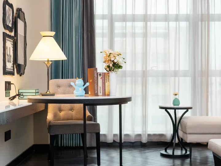 Xana Hotelle Hotel (Guangzhou Huadu Sunac Resort Baiyun Airport)