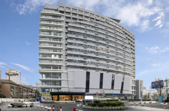 Atour Hotel Отели в г. Цзясин
