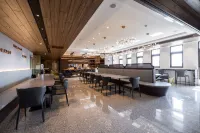 Euphoria Hotel