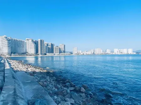 Dongneng Silver Beach Hotel Отели рядом с достопримечательностью «Xiayong»