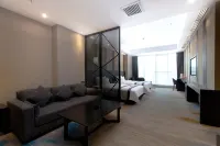 Ruo'an Boutique Hotel (Gulja Xinmaoye Shopping Center)