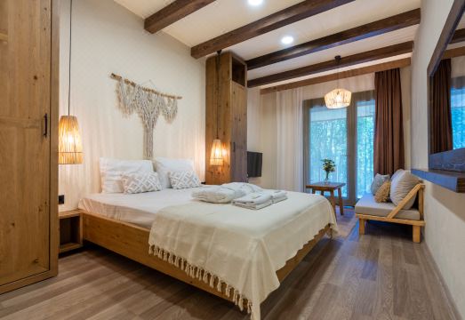 네이처라이프 방갈로 & 스파