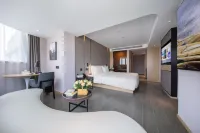Atour Hotel Shanghai CBD Hotels near Xinqiao Railway Station