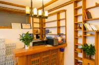 Shile Hot Spring. Flowerside Brand Designer Mercure Lijiang otelleri