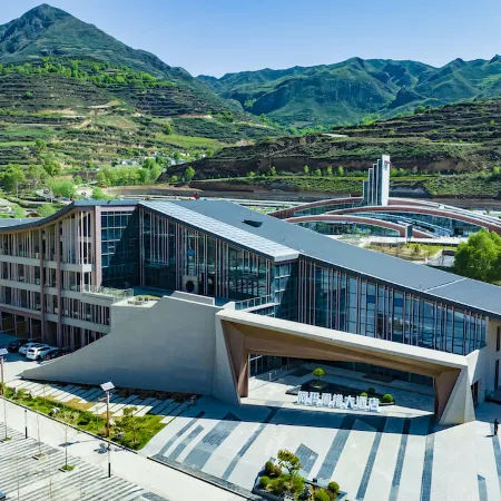 Amazhoucuo Hotel