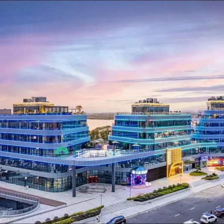 Yuhu Peninsula Hotel (Yuhuan Wanda Plaza Convention and Exhibition Center)