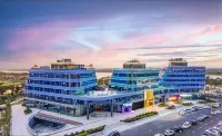 Yuhu Peninsula Hotel (Yuhuan Wanda Plaza Convention and Exhibition Center)