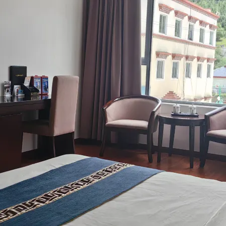 Daofu Langzhu Hotel