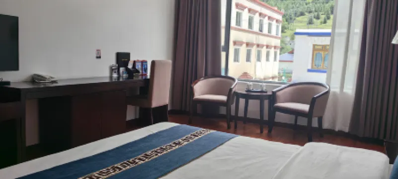 Daofu Langzhu Hotel