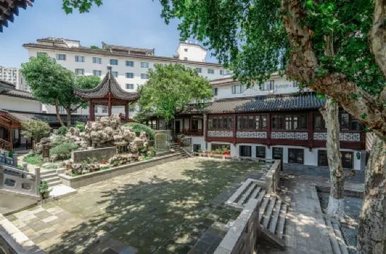 南京夫子廟夜泊秦淮尊經書院酒店 鄰近夫子廟大成殿的酒店