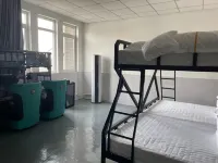 Yunyi E-Sports Hotel Hotels in Laoting County