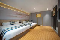Pinyuan Business Hotel (Four Corner Building Commercial Plaza Branch) Hotels near Xiangtoushan Leigong Xiapiaoliu