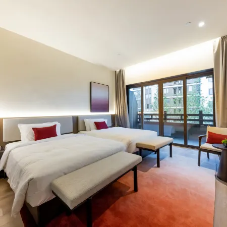 Secluded Longwan Hot Spring Hotel