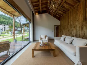 Zhangjiajie Yexi Riverside Holiday Camp