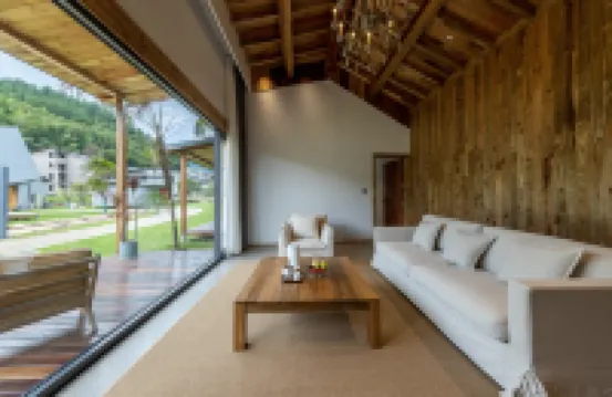 Zhangjiajie Yexi Riverside Holiday Camp