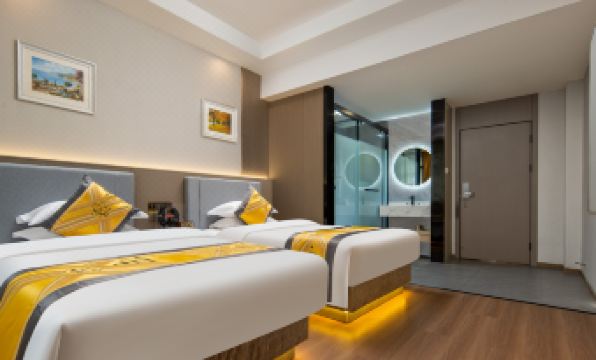 Yaxi Impression Hotel