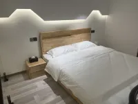Yinchuan Fanchen Loft Art Hotel (Wuyue Plaza)