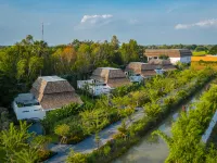 โรงแรมธัญเวลเนสเดสทิเนชั่น โรงแรมในอำเภอ บางไทร