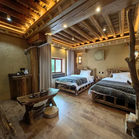 Batang Yimu Sheye Homestay