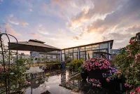 Tengchong Huazhong Yunge Hot Spring Inn (Laifengshan National Forest Park) - Jacuzzi
